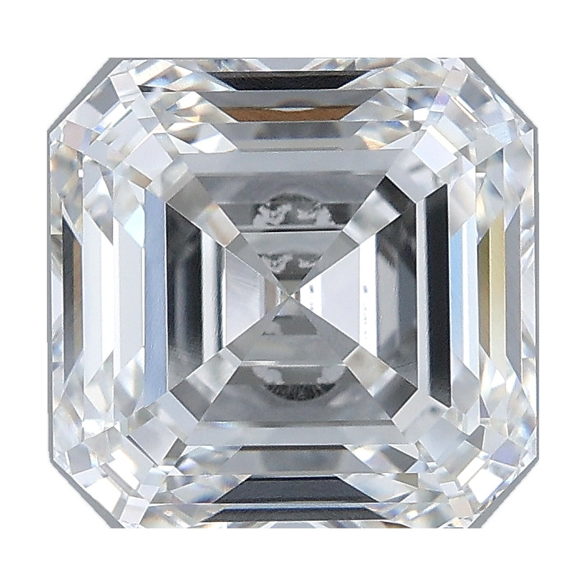 4.06 ct asscher lab-grown diamond, F color, VVS2 clarity, IGI certified, still from its 360° video