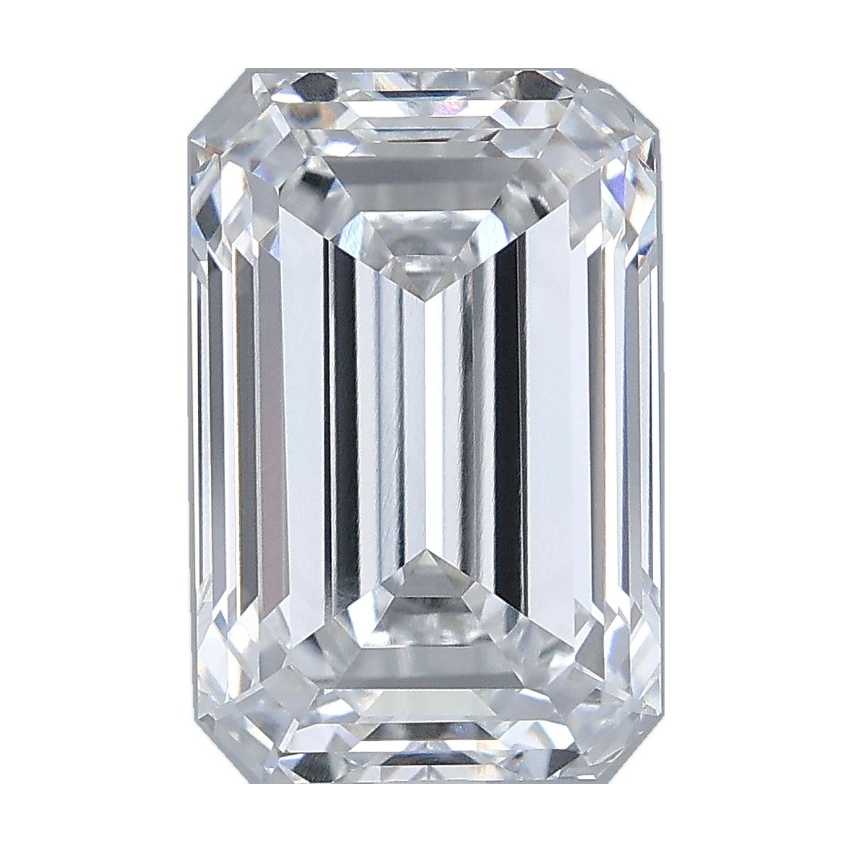 4.07 ct emerald lab-grown diamond, D color, VVS2 clarity, IGI certified, still from its 360° video
