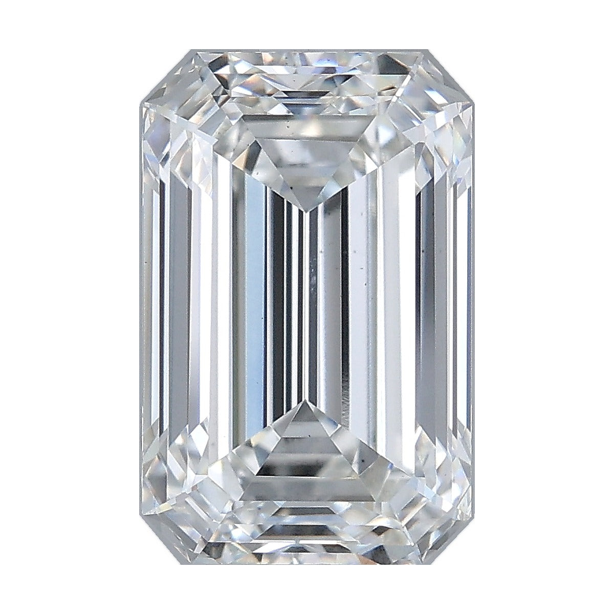 4.07 ct emerald lab-grown diamond, F color, VS1 clarity, IGI certified, still from its 360° video