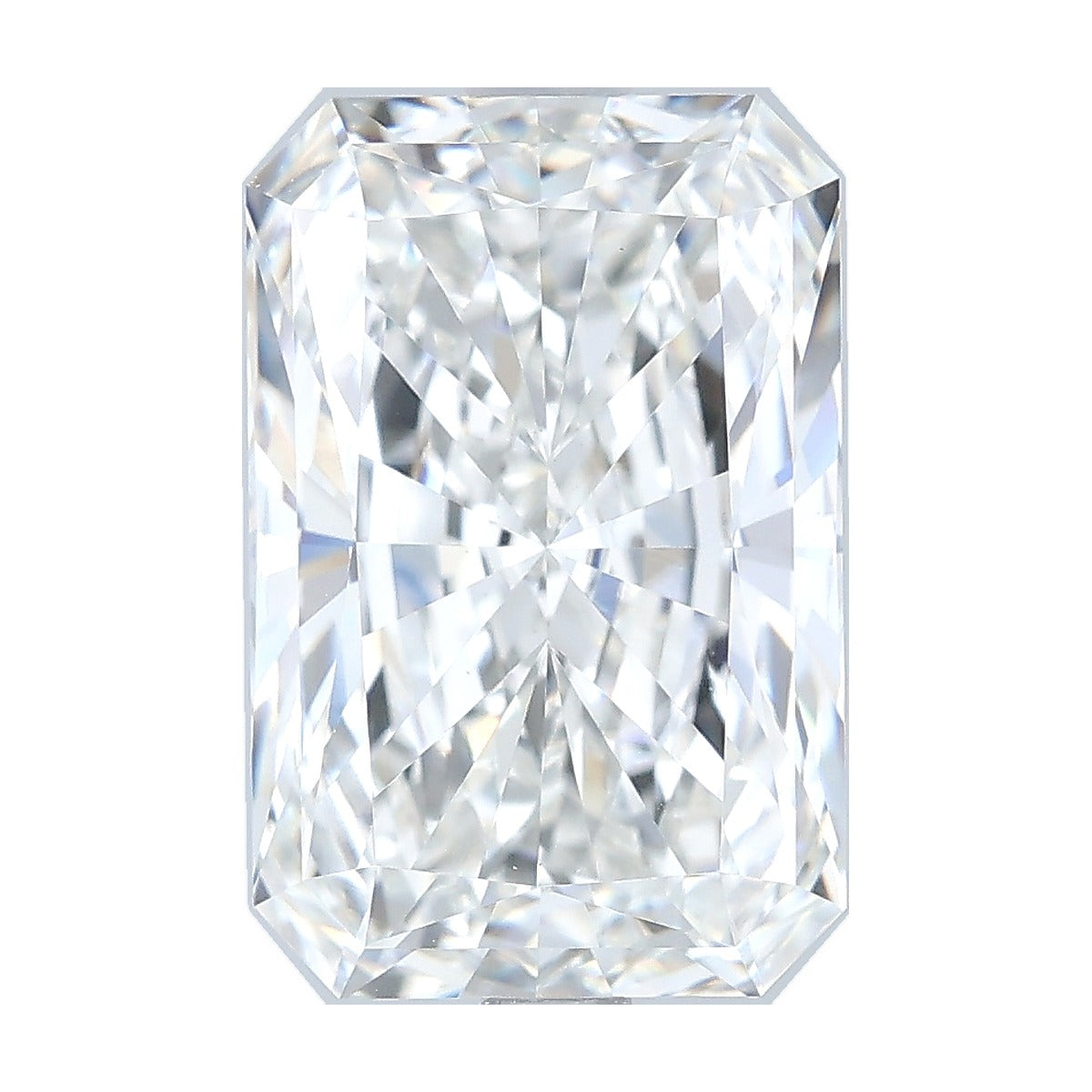 4.08 ct radiant lab-grown diamond, F color, VVS2 clarity, IGI certified, still from its 360° video
