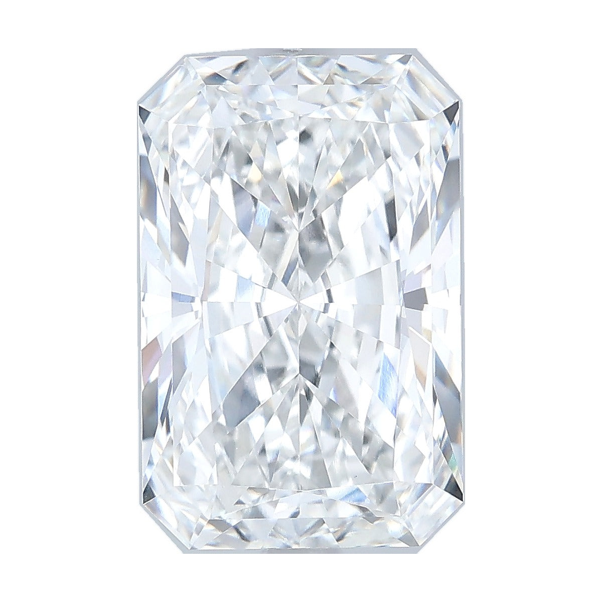 4.09 ct radiant lab-grown diamond, E color, VVS2 clarity, IGI certified, still from its 360° video