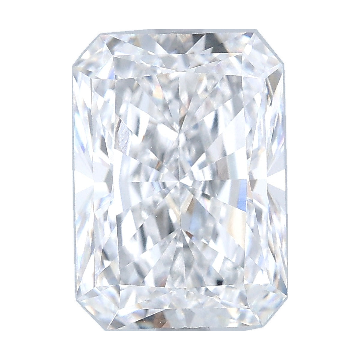 4.50 ct radiant lab-grown diamond, E color, VVS2 clarity, GIA certified, still from its 360° video