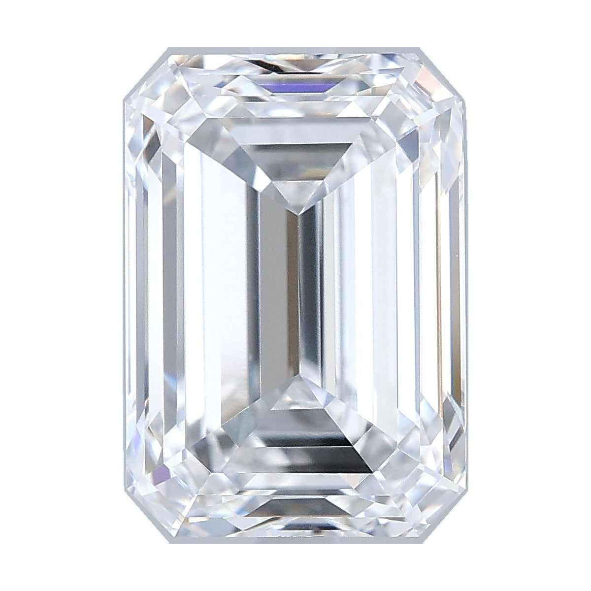 4.53 ct emerald lab-grown diamond, D color, VS1 clarity, GIA certified, still from its 360° video