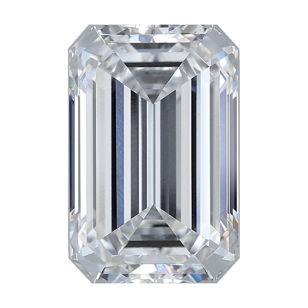 5.00 ct emerald lab-grown diamond, F color, VVS2 clarity, IGI certified, still from its 360° video
