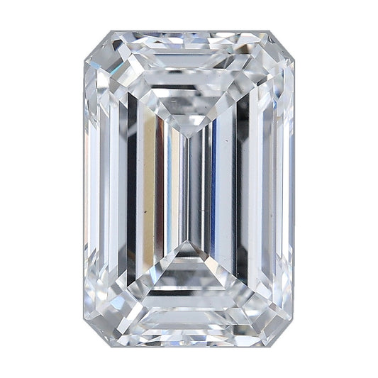 5.02 ct emerald lab-grown diamond, E color, VS1 clarity, IGI certified, still from its 360° video