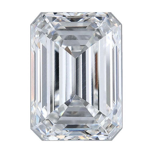 5.03 ct emerald lab-grown diamond, E color, VS1 clarity, IGI certified, still from its 360° video