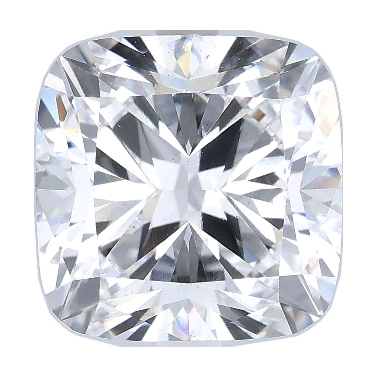 5.04 ct cushion lab-grown diamond, D color, VS1 clarity, IGI certified, still from its 360° video