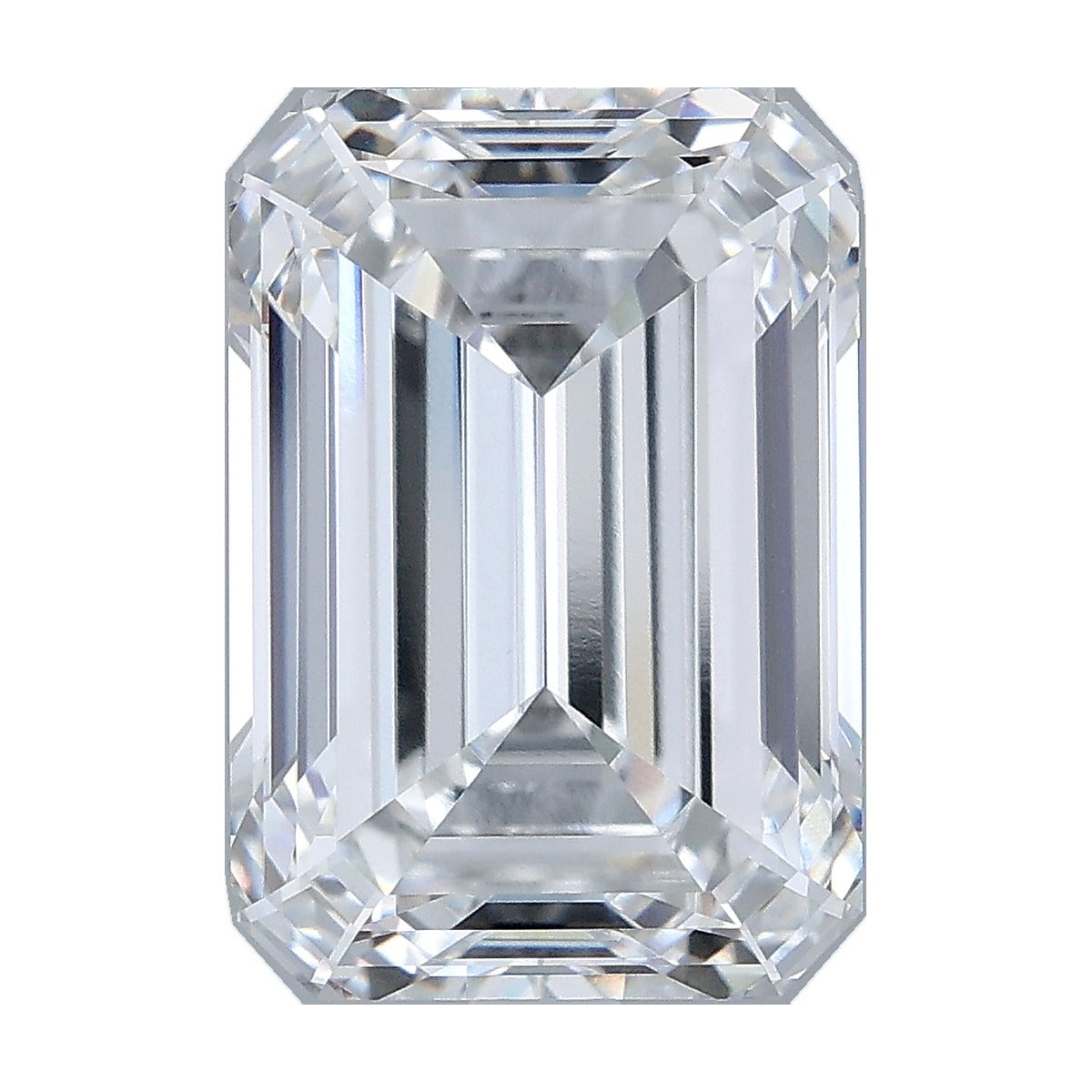 5.04 ct emerald lab-grown diamond, D color, VVS1 clarity, IGI certified, still from its 360° video