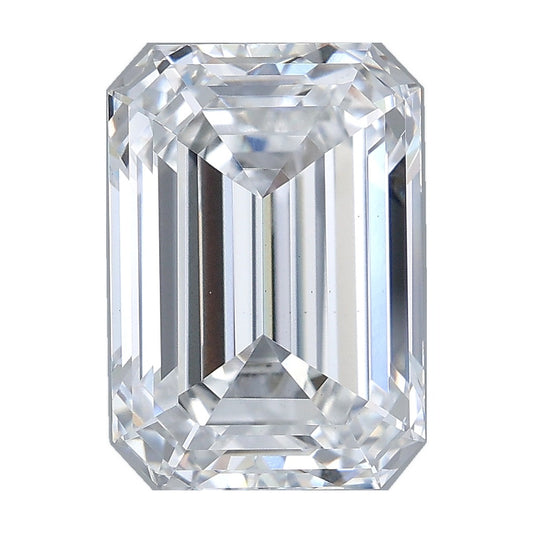 5.05 ct emerald lab-grown diamond, E color, VS1 clarity, IGI certified, still from its 360° video