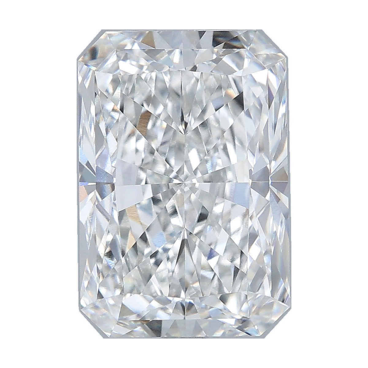 5.05 ct radiant lab-grown diamond, F color, VVS2 clarity, IGI certified, still from its 360° video