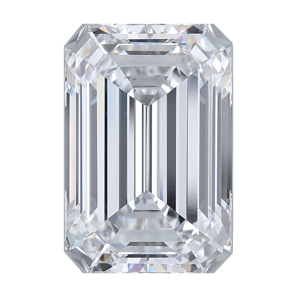 5.07 ct emerald lab-grown diamond, D color, VVS2 clarity, IGI certified, still from its 360° video