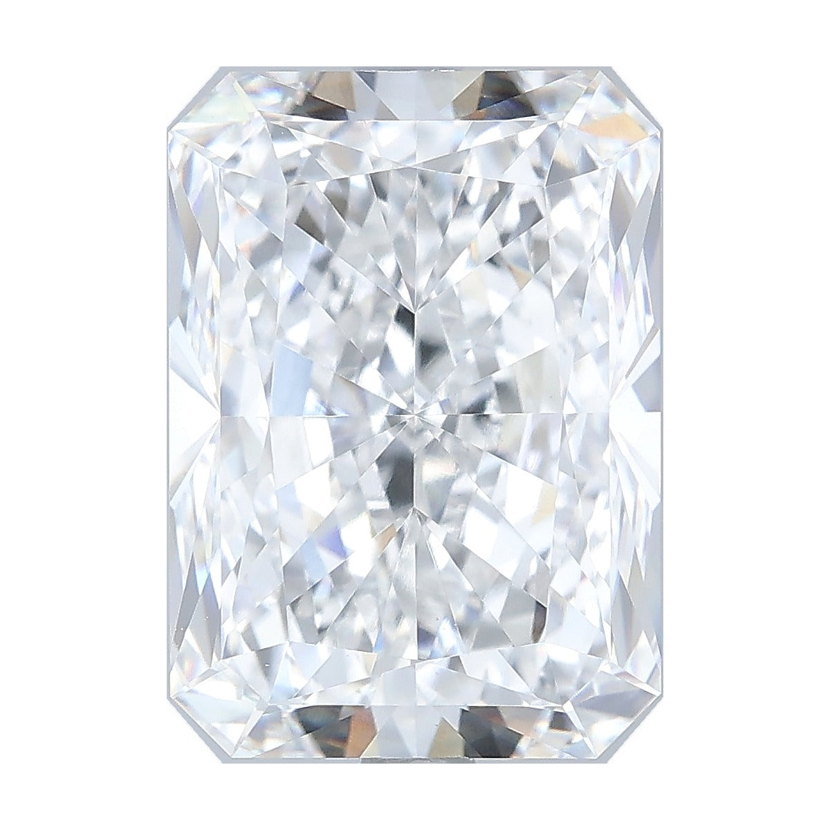 5.07 ct radiant lab-grown diamond, D color, VVS2 clarity, IGI certified, still from its 360° video