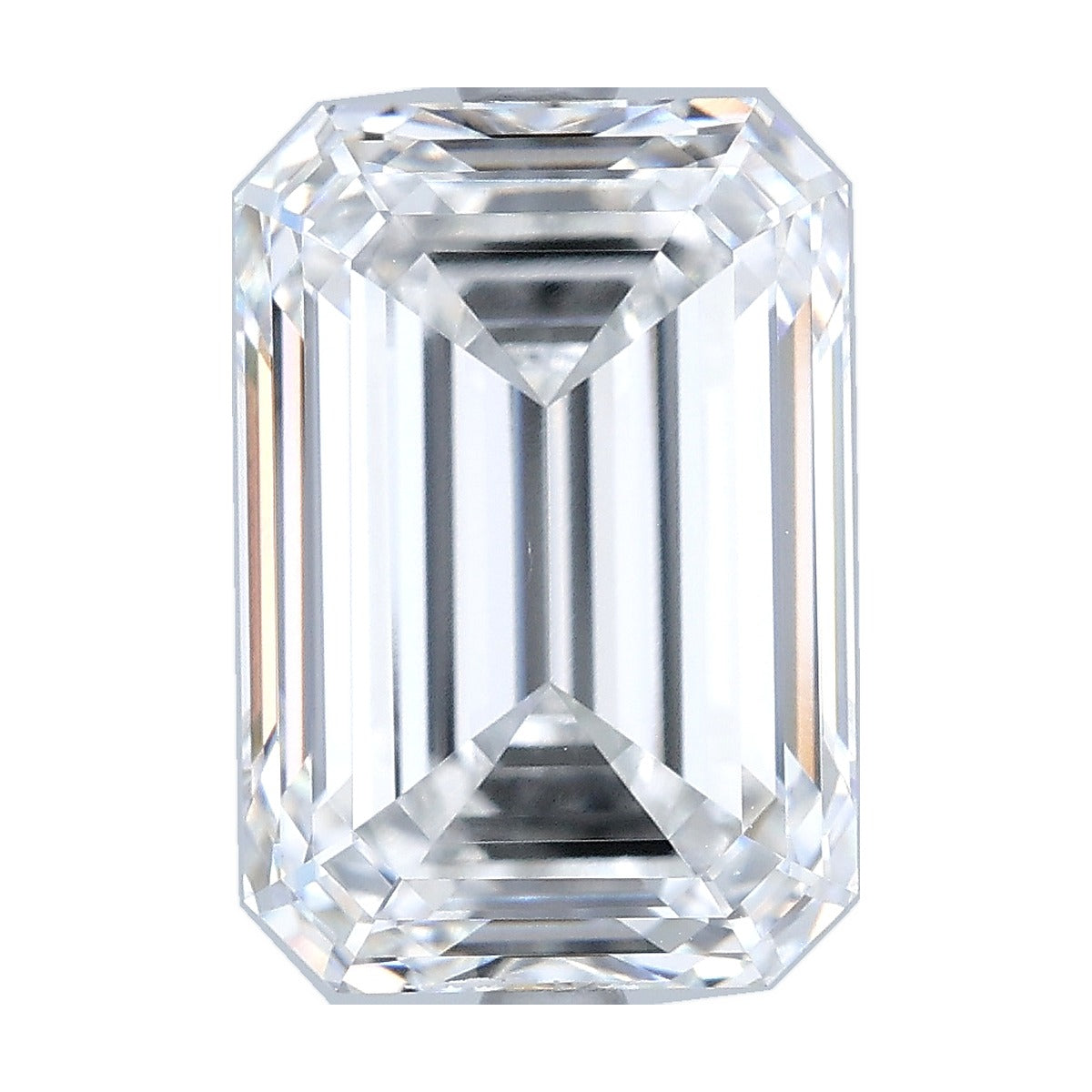 5.53 ct emerald lab-grown diamond, D color, VVS1 clarity, IGI certified, still from its 360° video