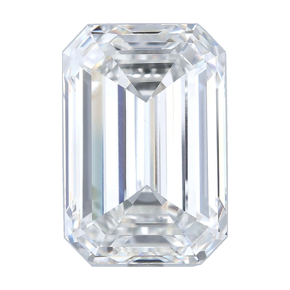 8.04 ct emerald lab-grown diamond, F color, VVS2 clarity, IGI certified, still from its 360° video